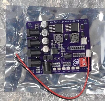 Placa de fuente de alimentación ininterrumpida para mini router CA-403S con salida de 40W, entrada de batería de 11.1V y protección contra cortocircuitos